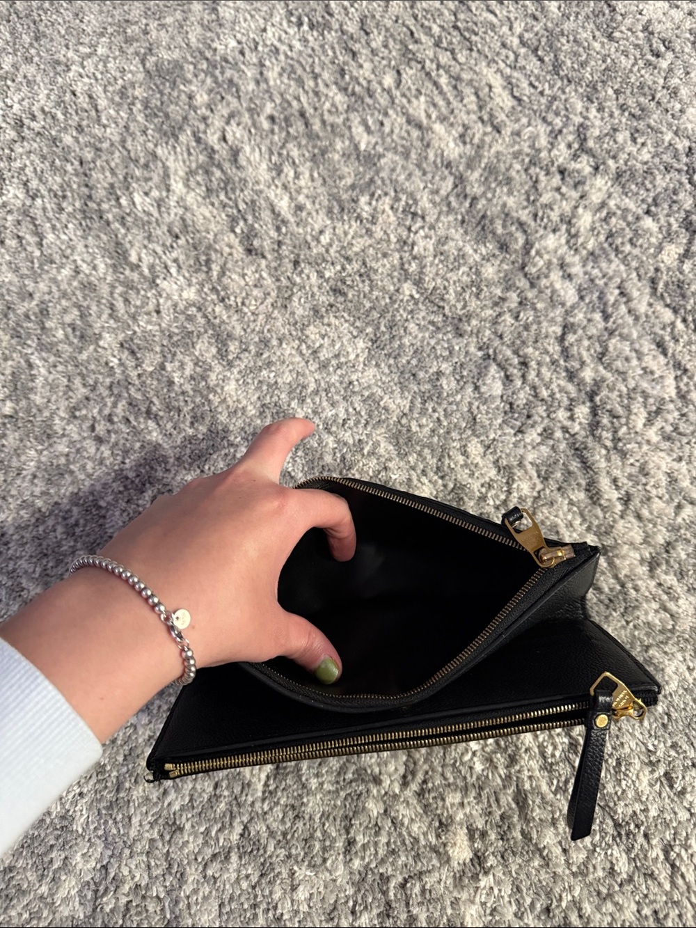 Louis Vuitton Black Monogram Embossed Card & Key Holder - Picture 14 of 17